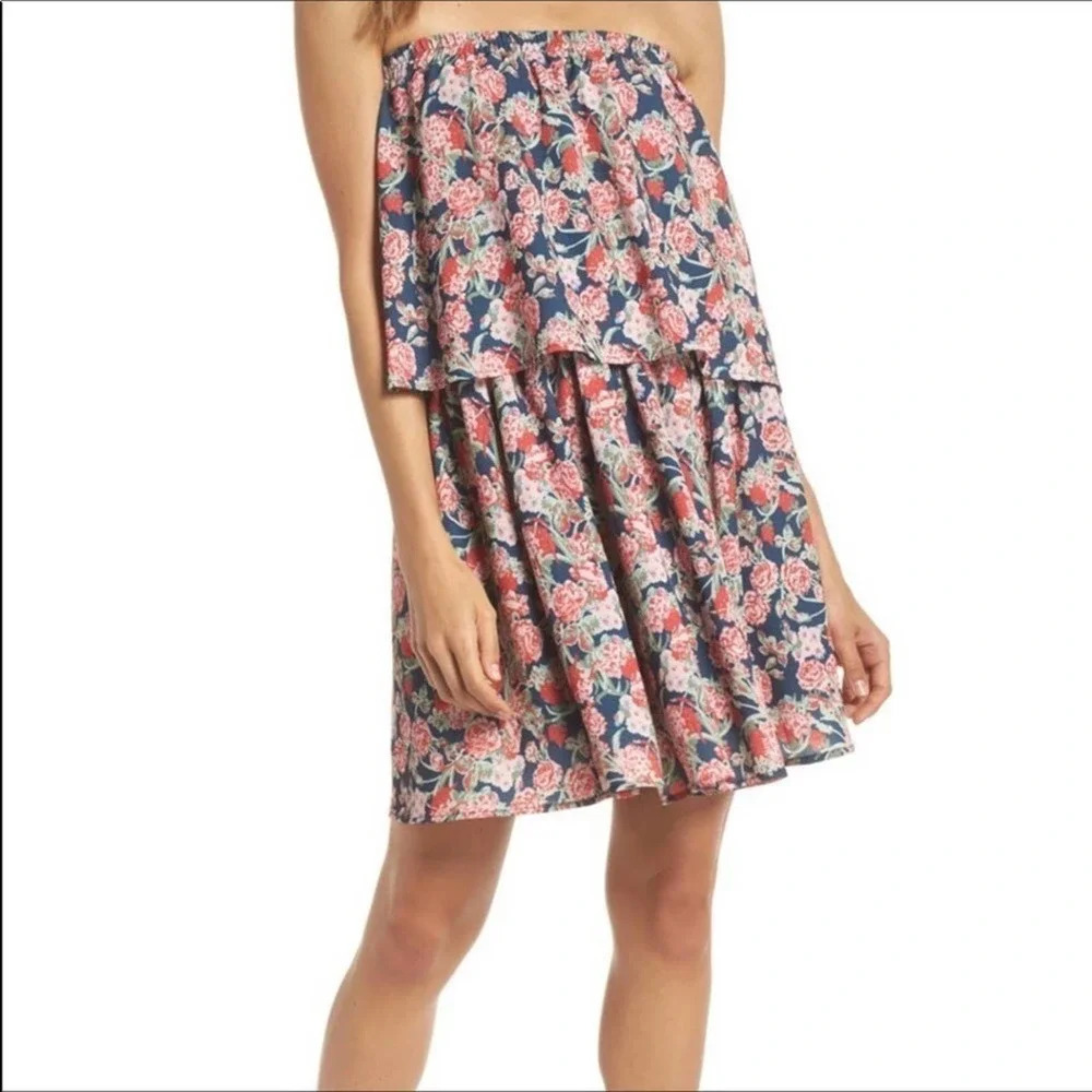 Mary & Mabel Strapless Floral Popover Dress Ruffle